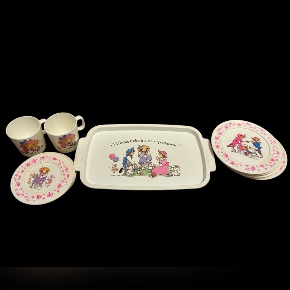 Vintage 1990 Holly Hobbie Play Dishes Set Chilton Globe 1990 11 pieces, READ